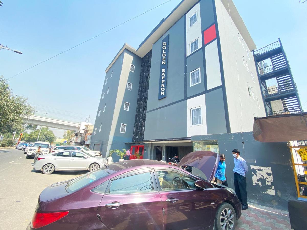 Hotel Golden Saffron By Qotel-Punjabi Bagh Нью-Делі Екстер'єр фото